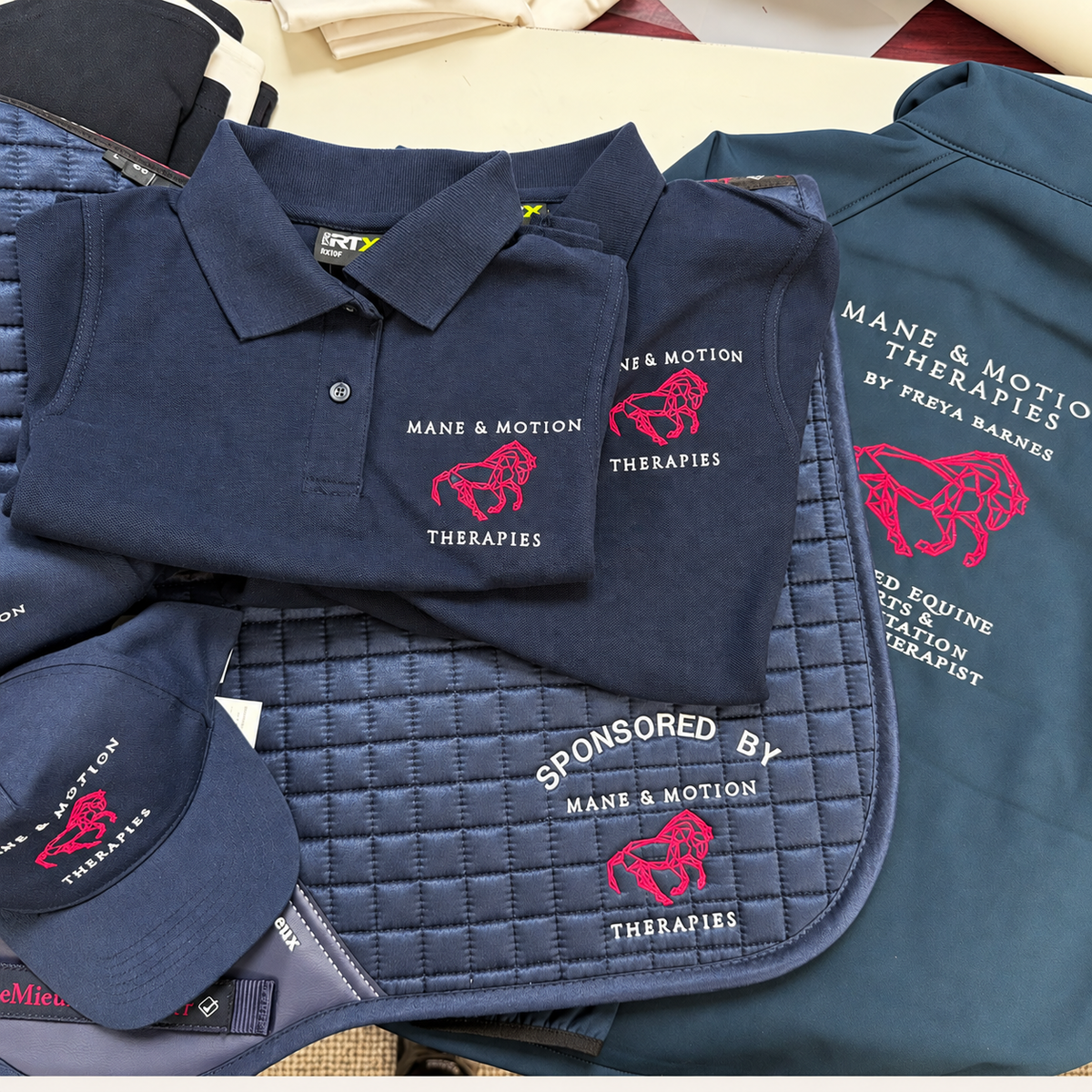 Workwear, Uniforms & Team Clothing